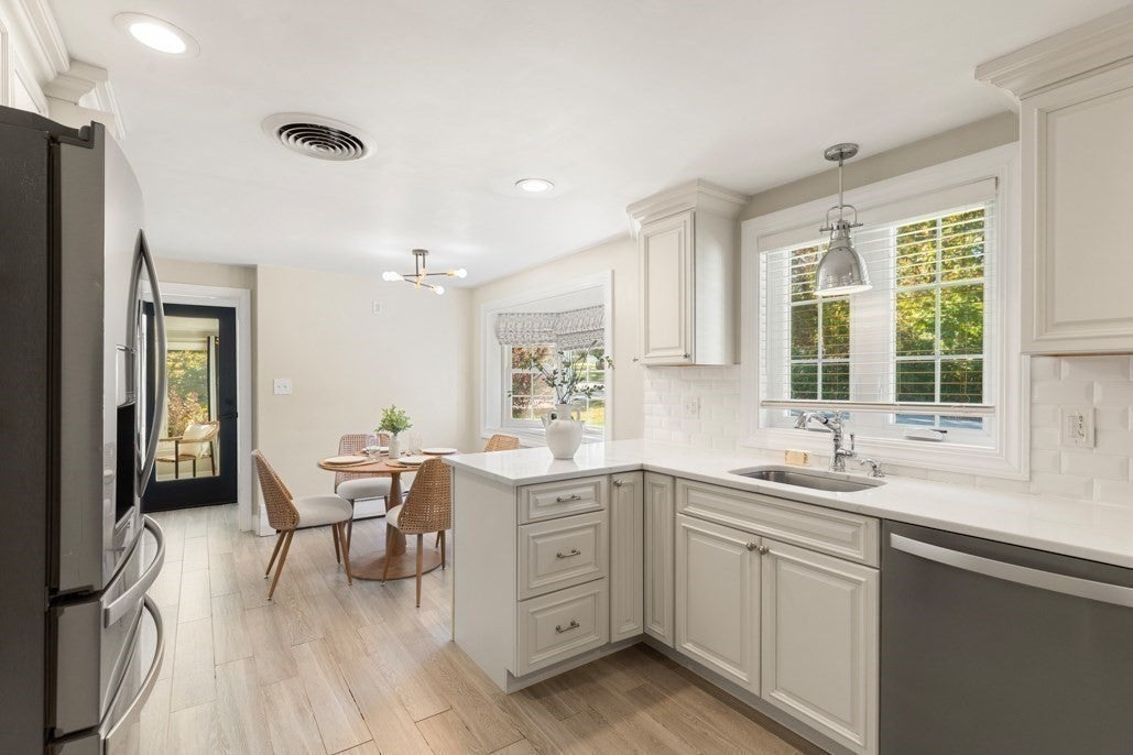 19 Longbow Rd, Lynnfield, MA, 19 Longbow Rd, Lynnfield, MA Photo #16