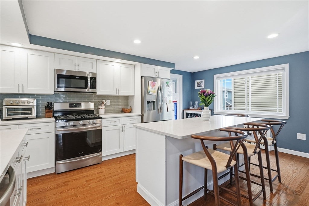 92 Undine Ave