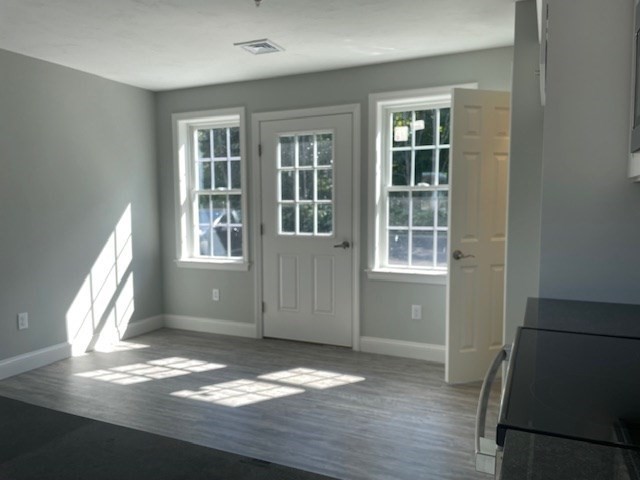 1139 Main Street 4