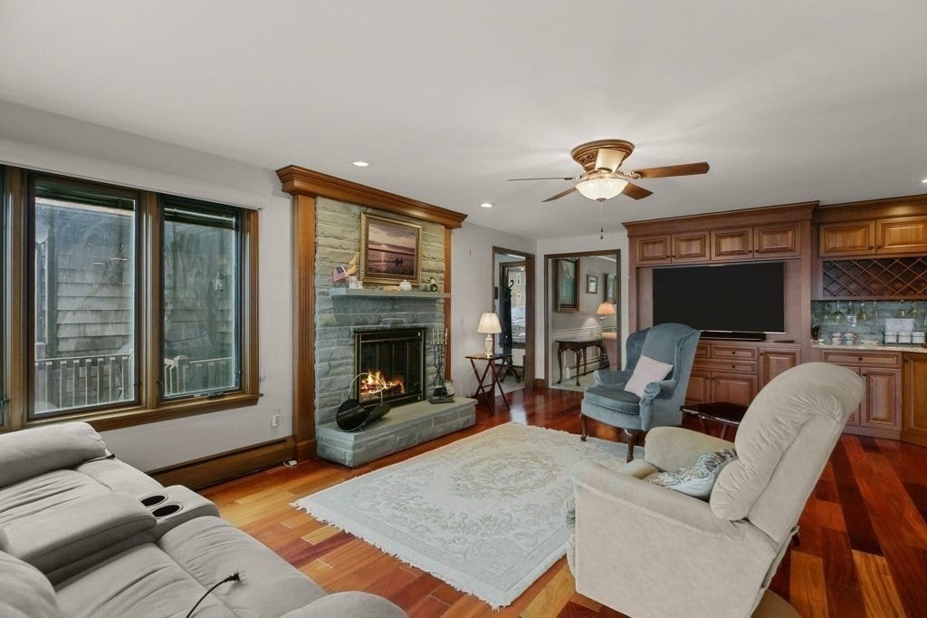 68 Seaview Ave, Swansea, MA, 68 Seaview Ave, Swansea, MA Photo #5