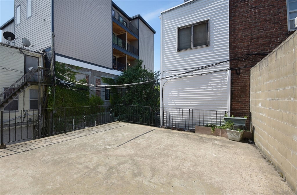 68 Brooks St, Boston, MA, 68 Brooks St, Boston, MA Photo #12