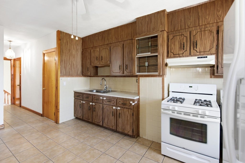 68 Brooks St, Boston, MA, 68 Brooks St, Boston, MA Photo #36