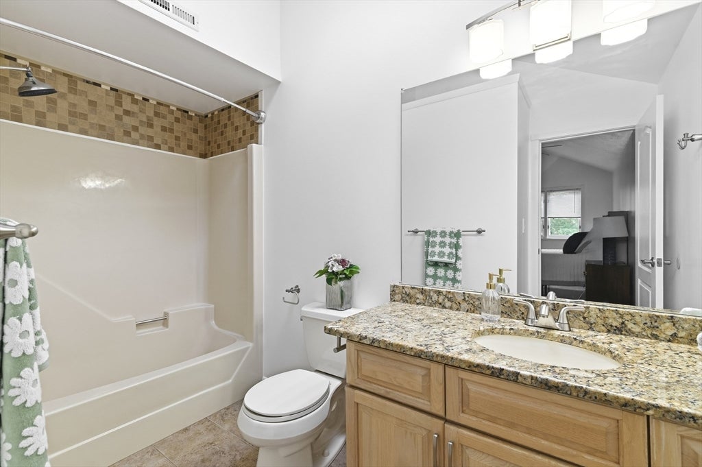 30 Chapman St #203, Weymouth, MA Photo #13