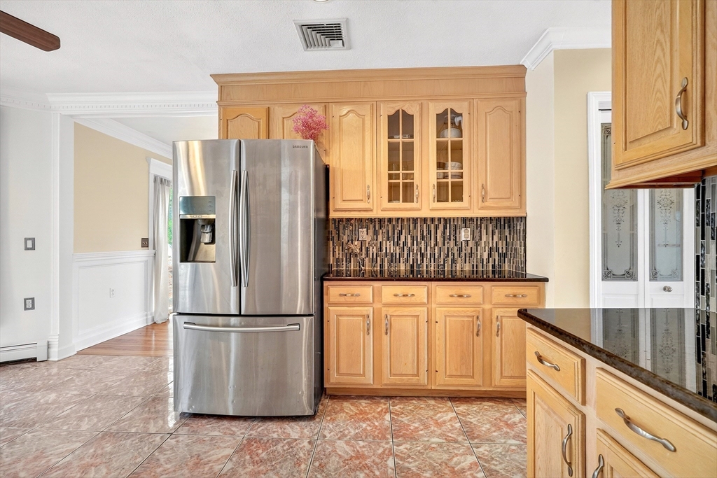 12 Parkway Dr