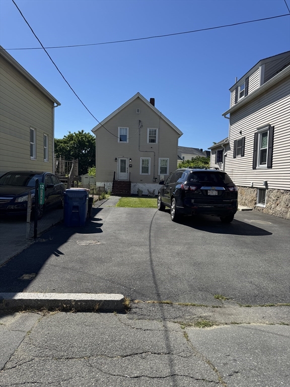 12 Sears St