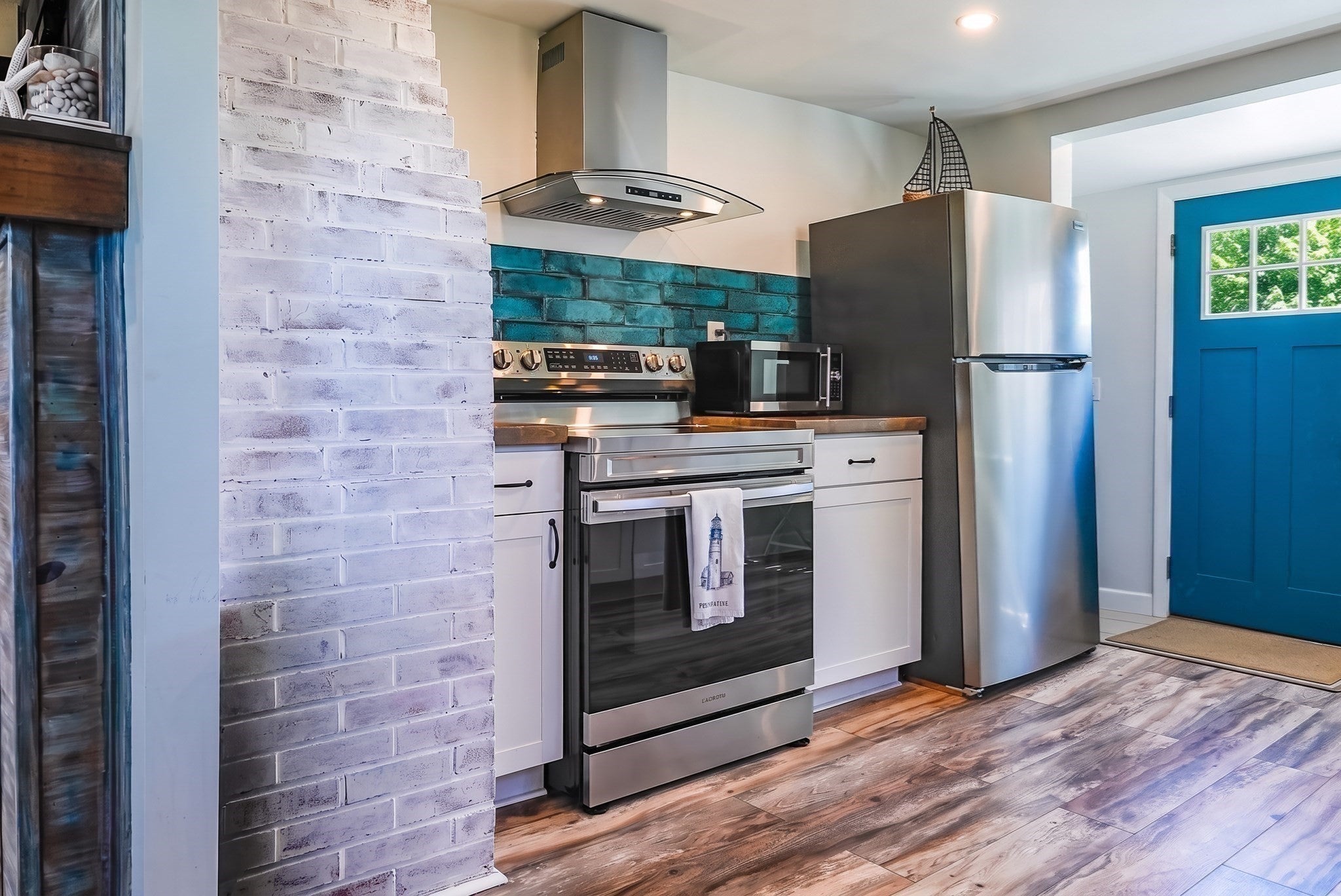 71-G Taylor Ave