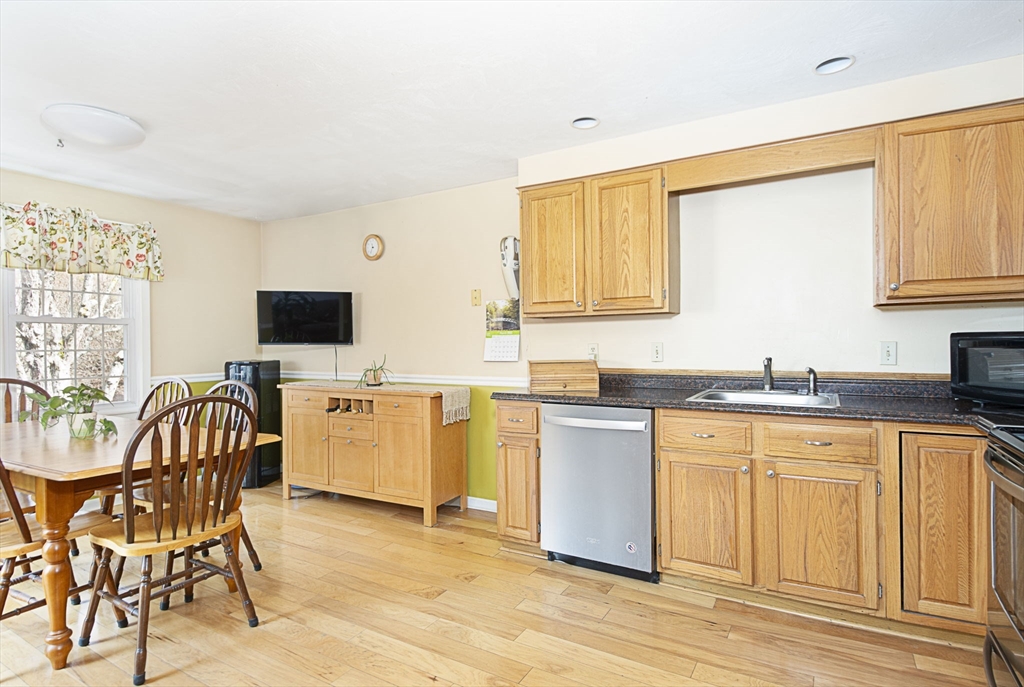 11 Harrington Farms Way 11