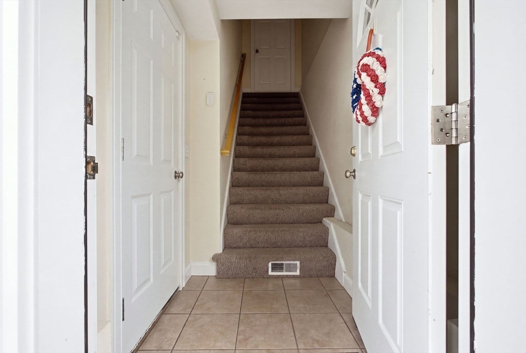 1975 Middlesex St #19, Lowell, MA, 1975 Middlesex St #19, Lowell, MA Photo #5
