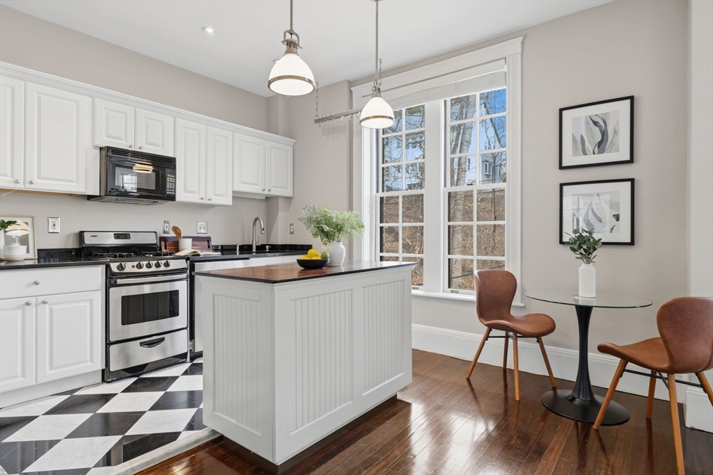 1514 Beacon Street 46