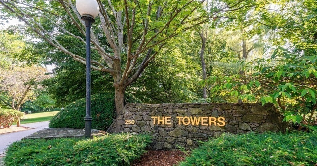 250 Hammond Pond Parkway 812 N, Newton, MA, 250 Hammond Pond Parkway 812 N, Newton, MA Photo #1
