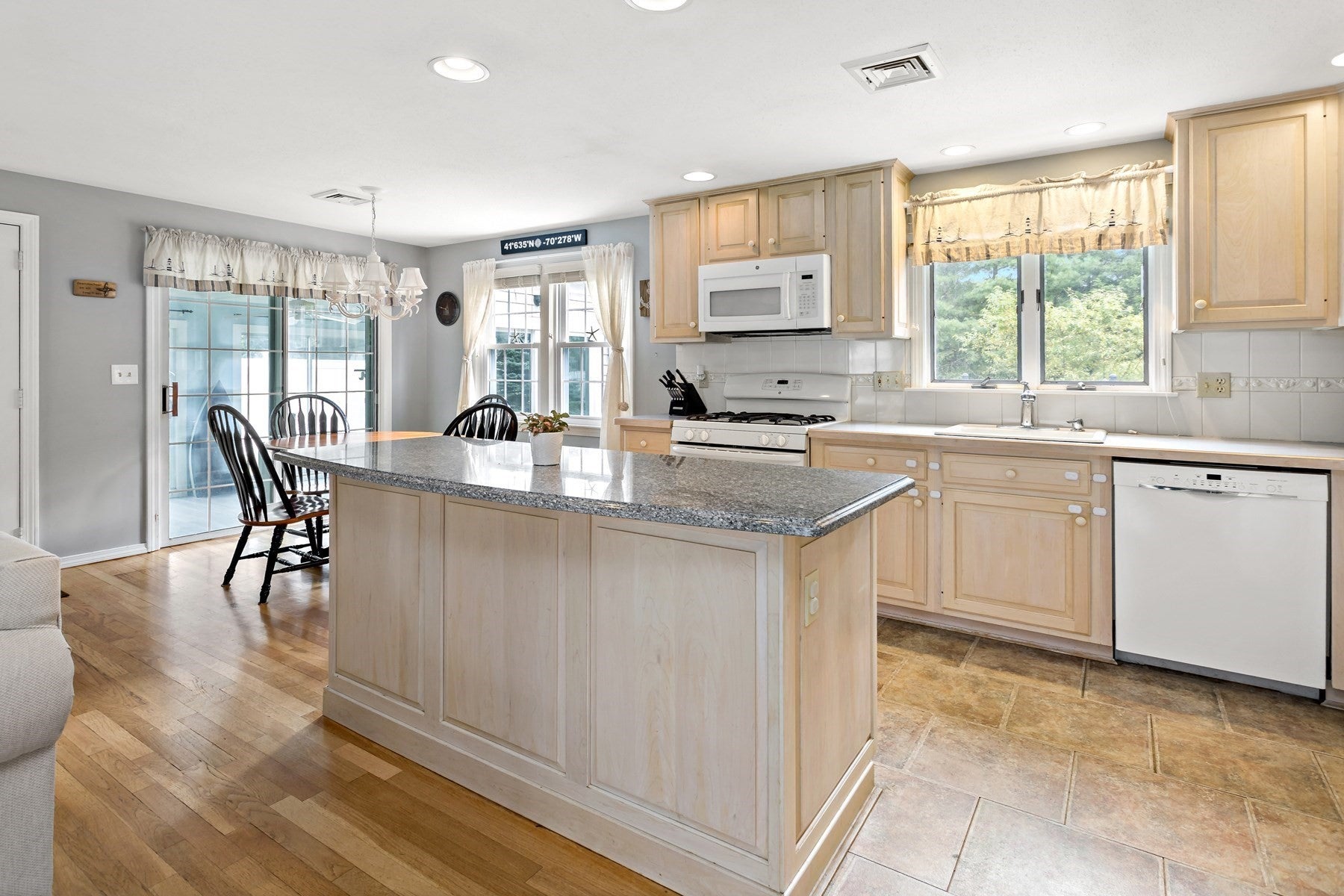 348 Prince Hinckley Road, Barnstable, MA, 348 Prince Hinckley Road, Barnstable, MA Photo #7