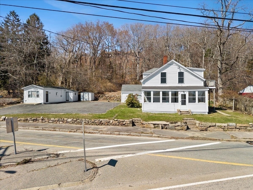 8 Herring Pond Rd