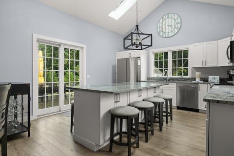 15 Squires Pond Lane Wellfleet MA 02667