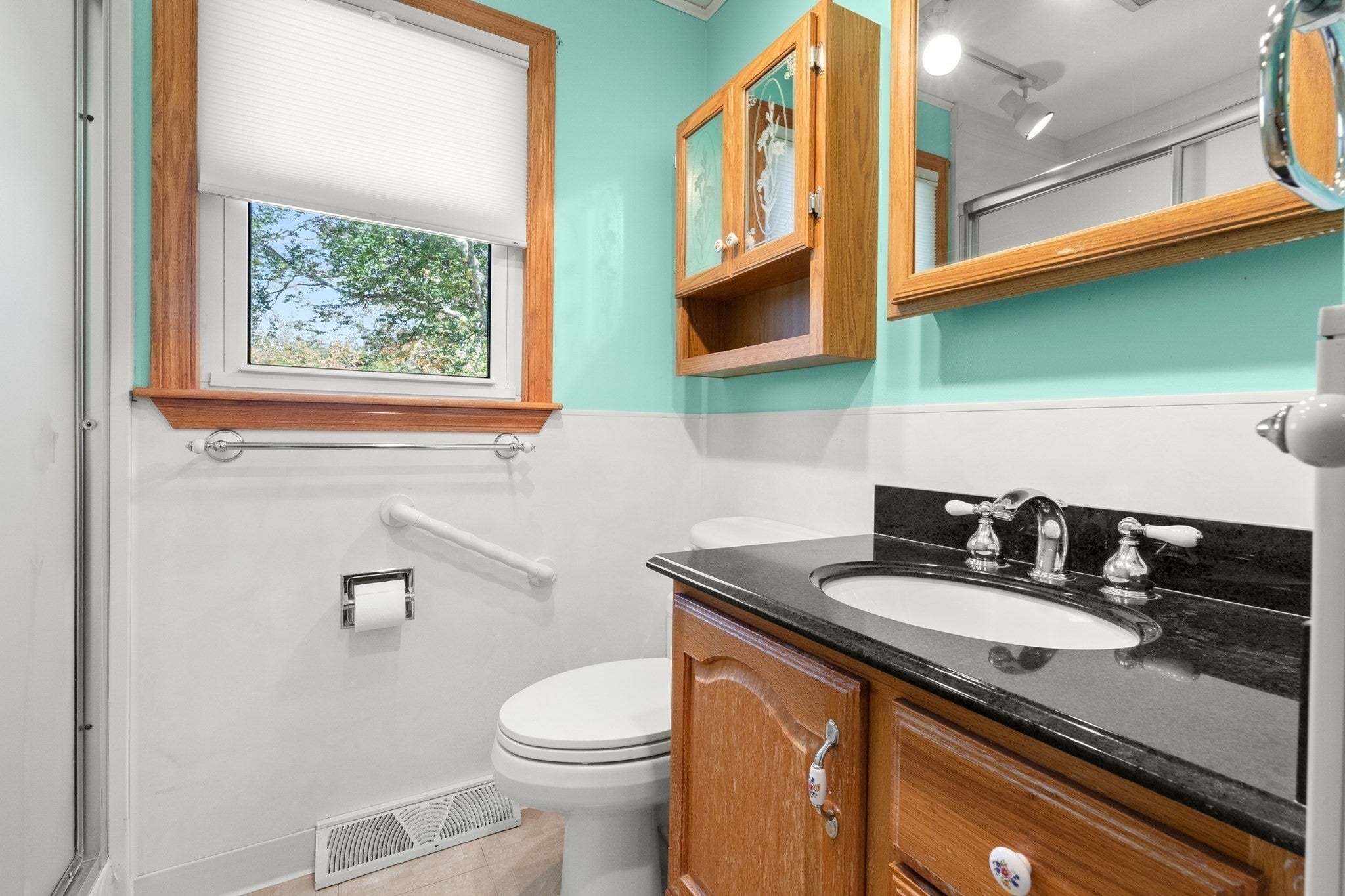163 Center St, Groveland, MA, 163 Center St, Groveland, MA Photo #18