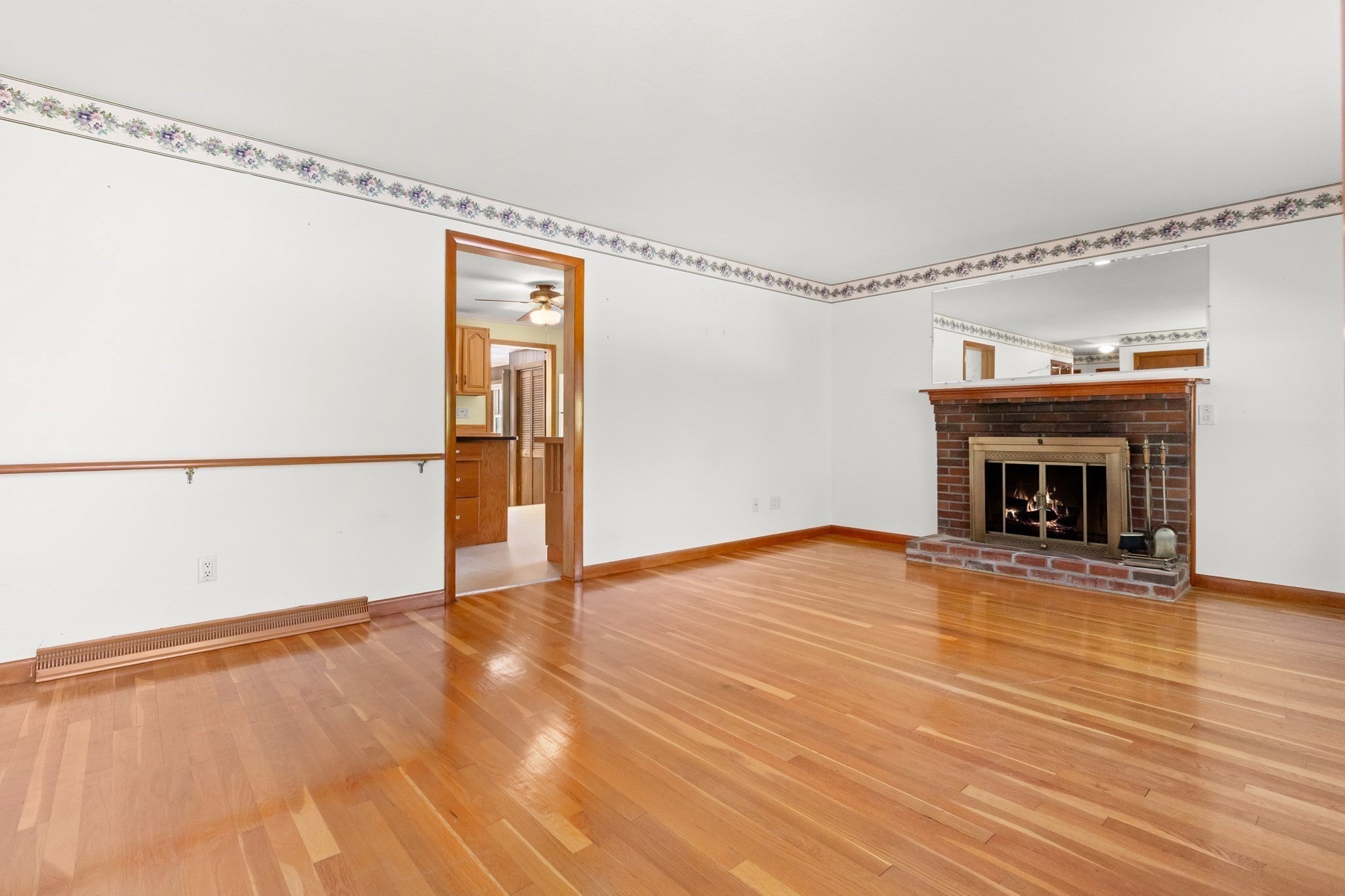 163 Center St, Groveland, MA, 163 Center St, Groveland, MA Photo #2