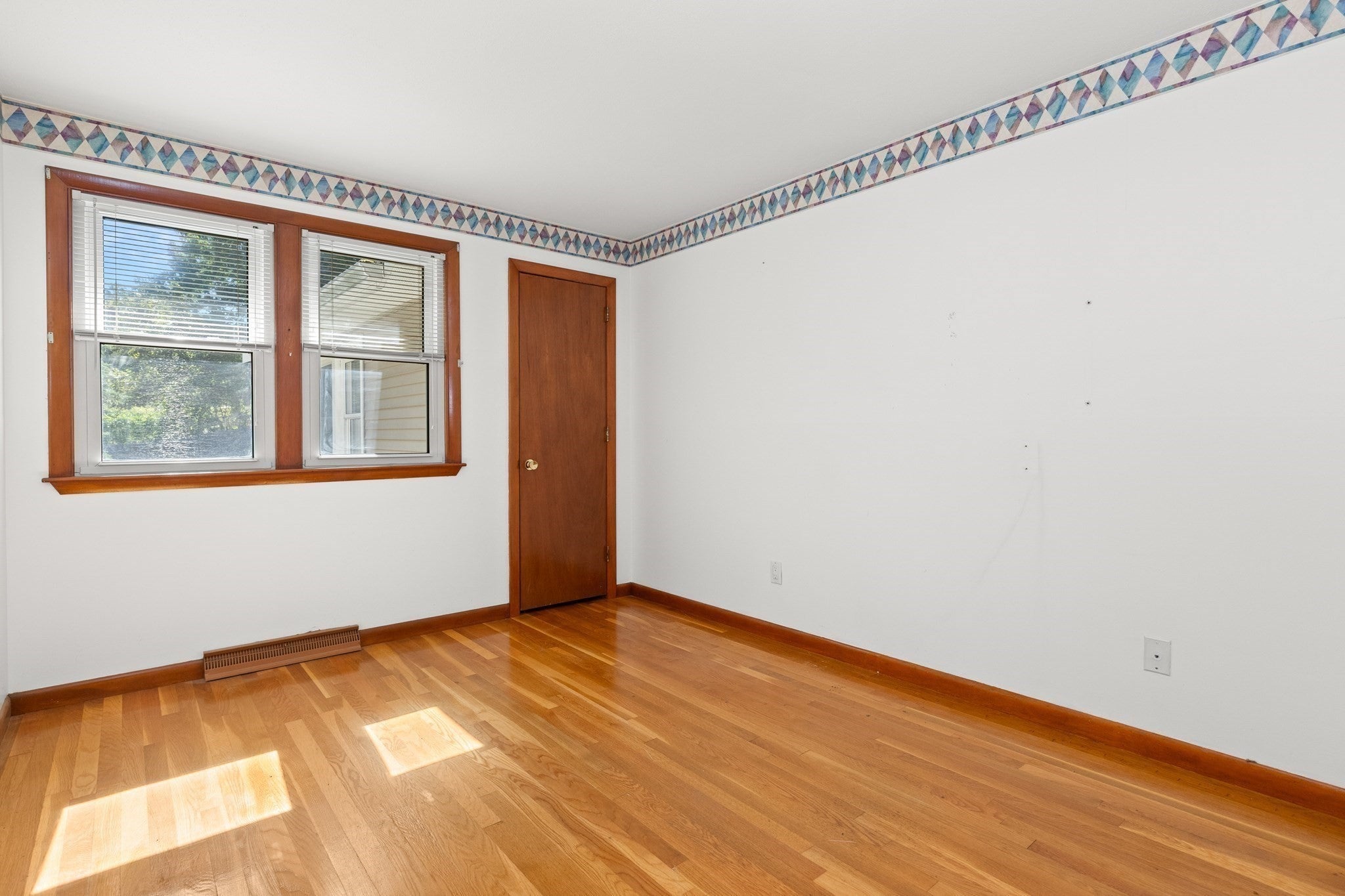 163 Center St, Groveland, MA, 163 Center St, Groveland, MA Photo #15