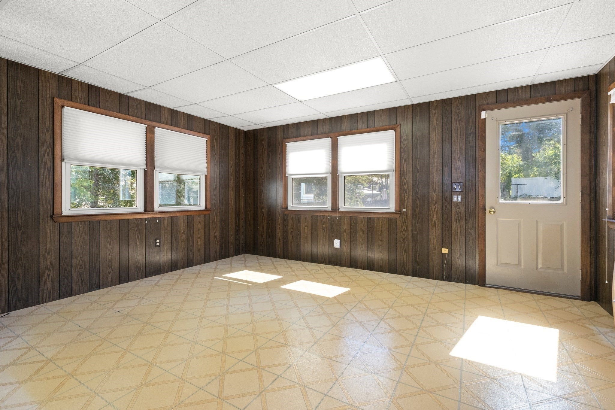 163 Center St, Groveland, MA, 163 Center St, Groveland, MA Photo #21