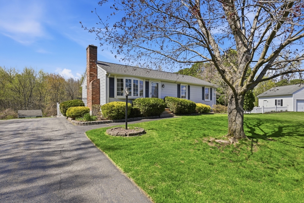 23 Katherine Dr