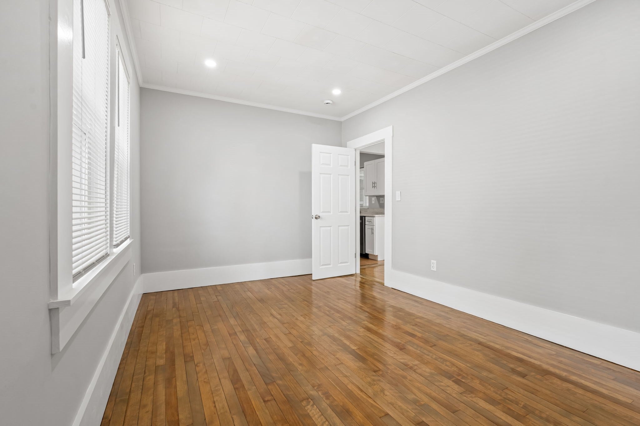 666 Main St #1, Wakefield, MA, 666 Main St #1, Wakefield, MA Photo #16
