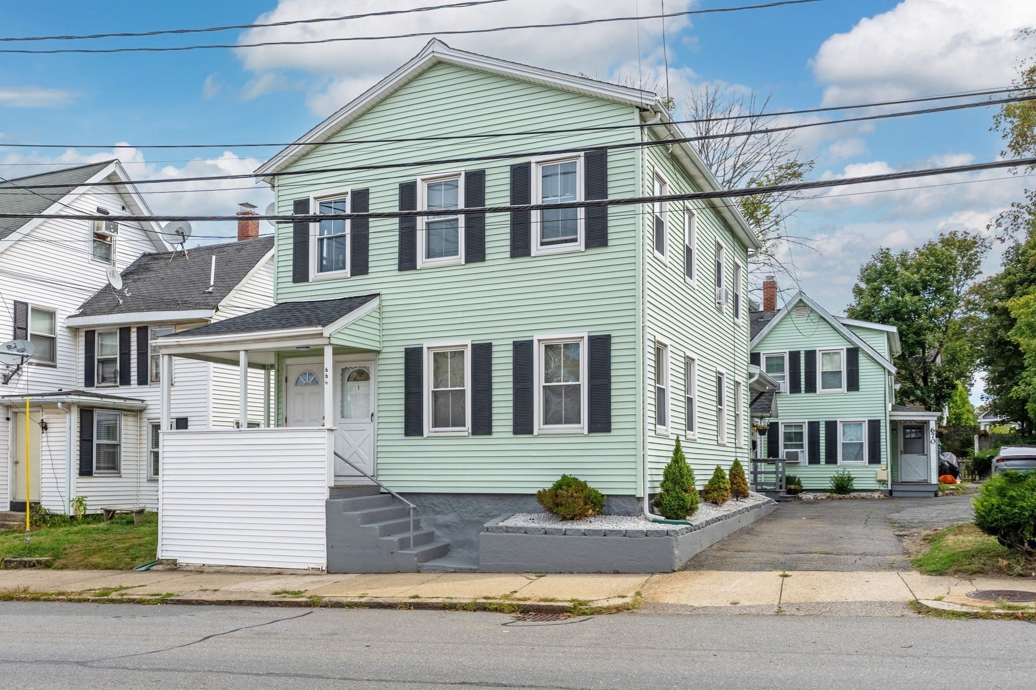 666 Main St #1, Wakefield, MA, 666 Main St #1, Wakefield, MA Photo #2