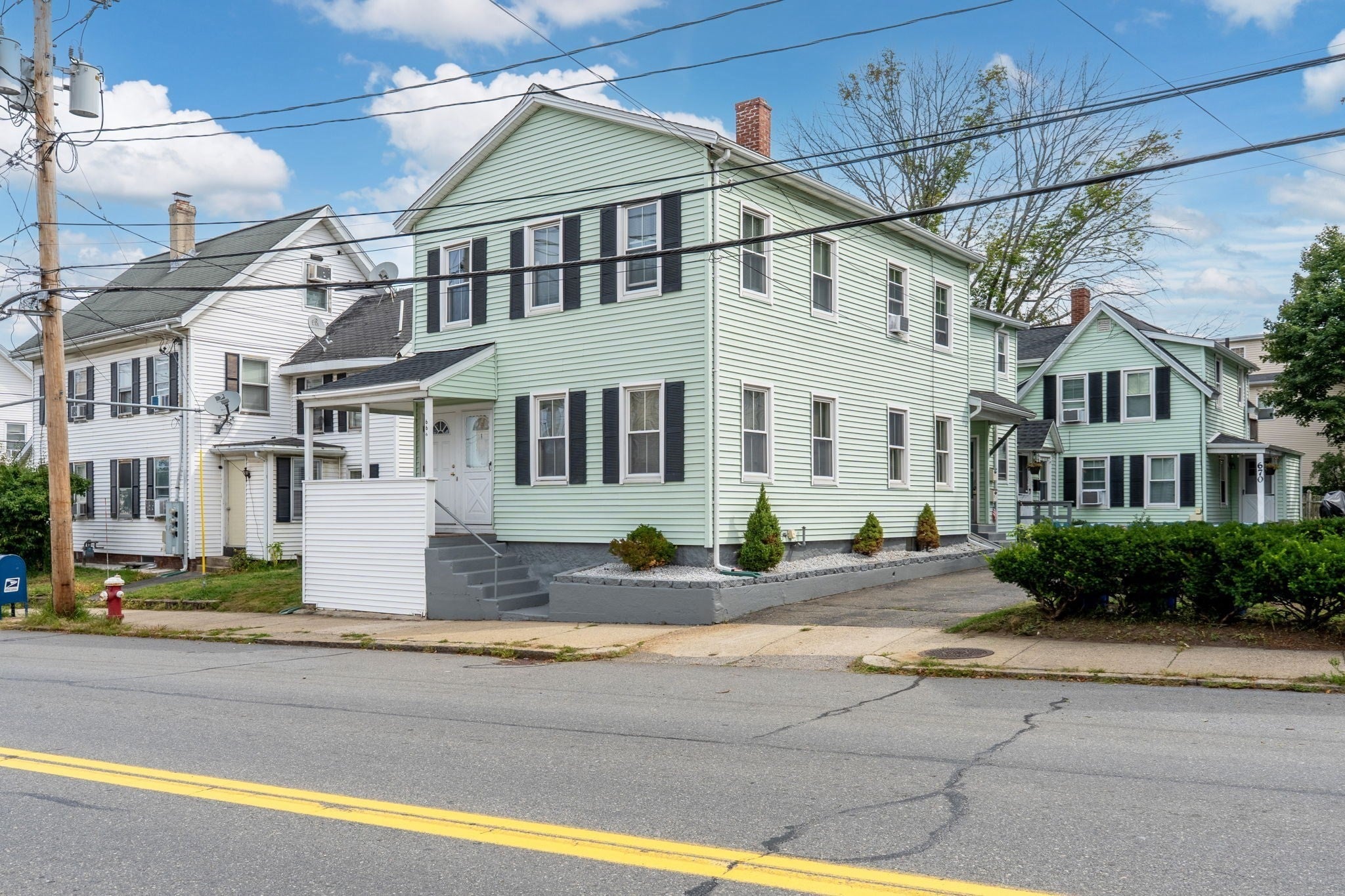666 Main St #1, Wakefield, MA, 666 Main St #1, Wakefield, MA Photo #1