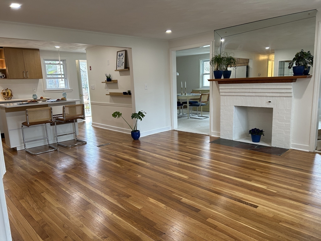 16 Middlesex Rd