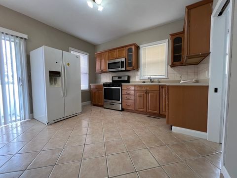 Photo of 132 Buttonwood St #1, Boston, MA 02125 (MLS # 73503828)