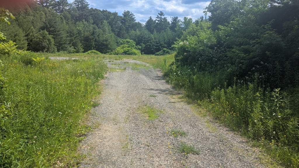 Lot 0 N Sturbridge Rd