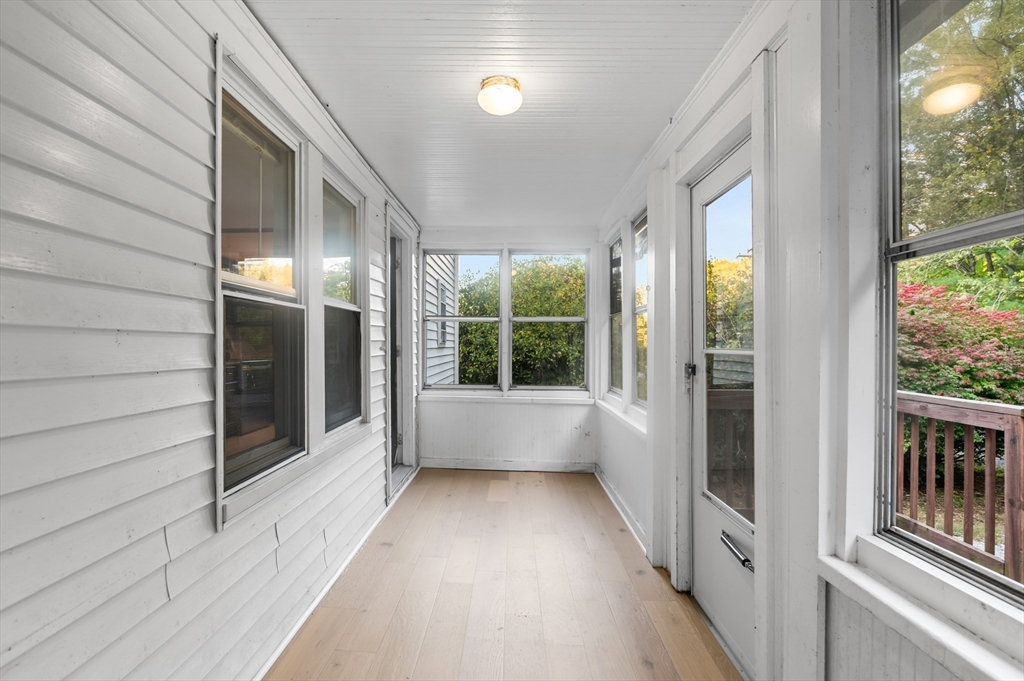 27 Douty St