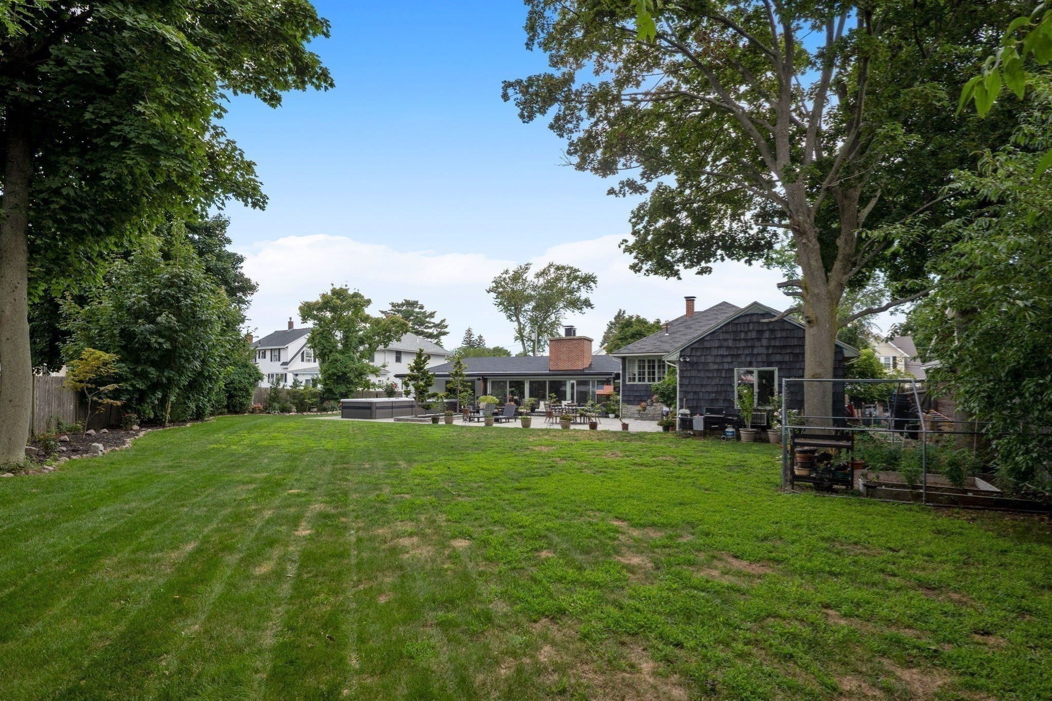 92 Narragansett Rd, Quincy, MA Photo #32