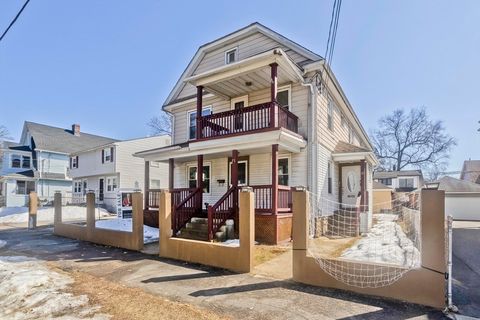 Photo of 49-51 Mansfield St, Springfield, MA 01108 (MLS # 73486294)