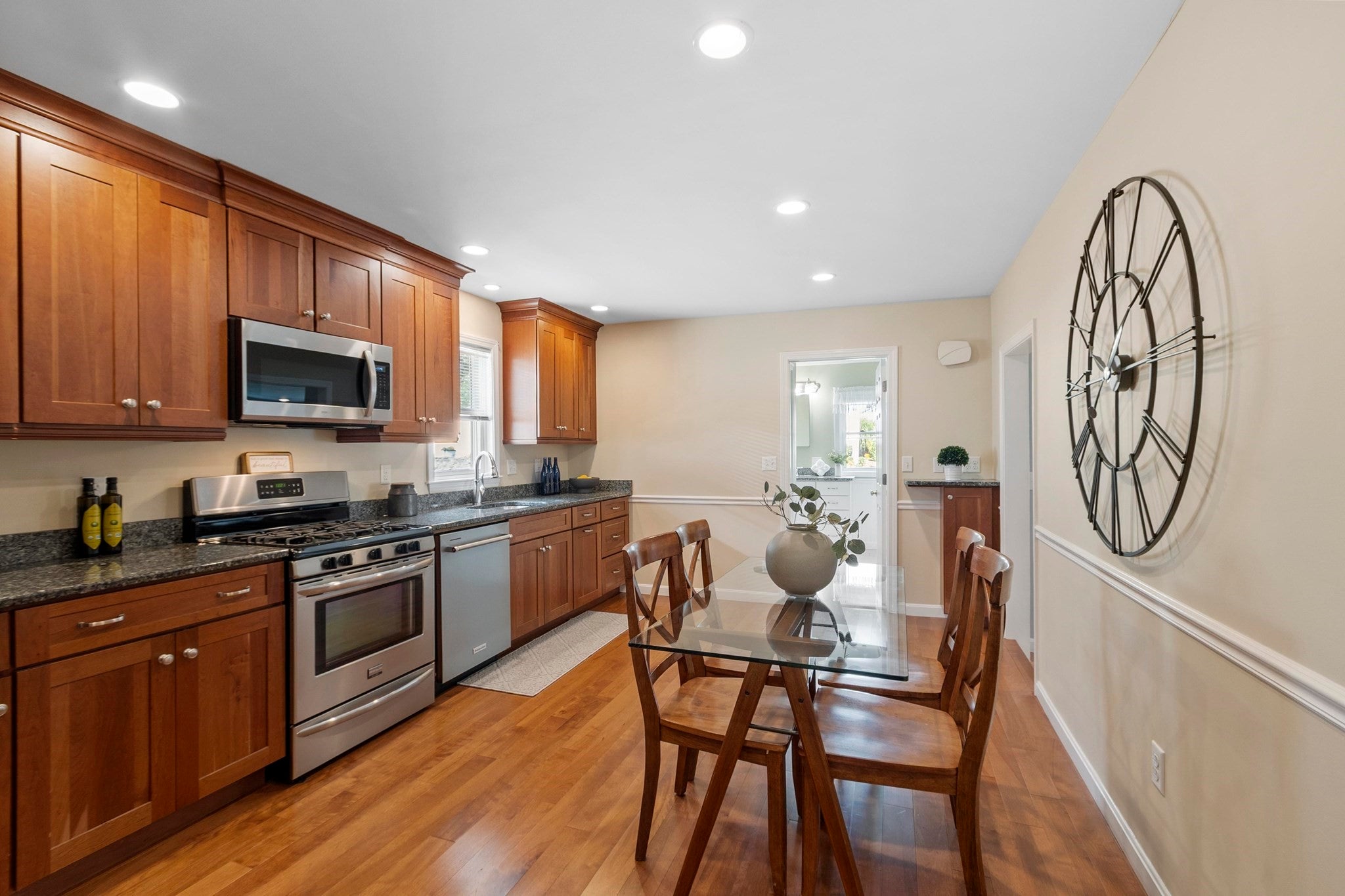 142 Bridle Road, Billerica, MA Photo #10