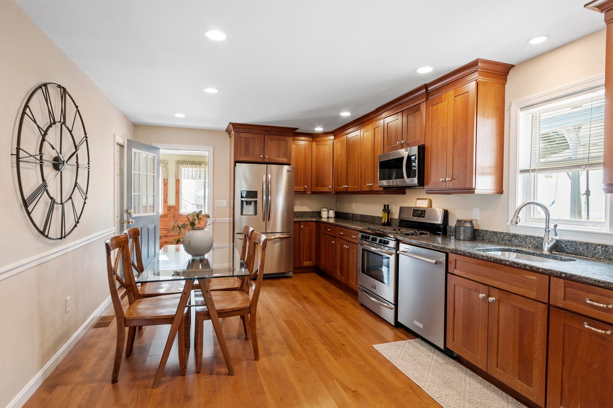 142 Bridle Road, Billerica, MA Photo #7