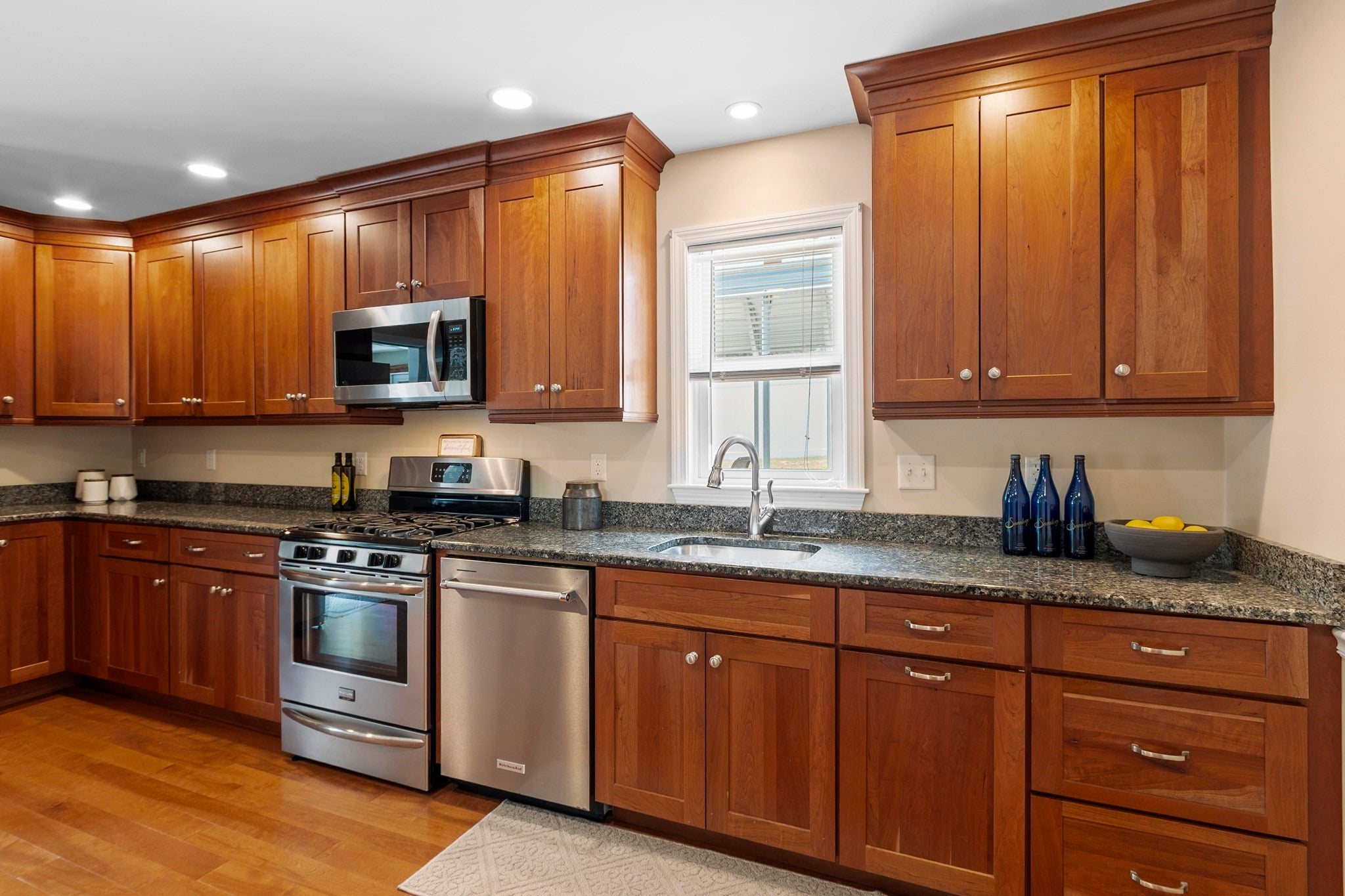 142 Bridle Road, Billerica, MA Photo #6