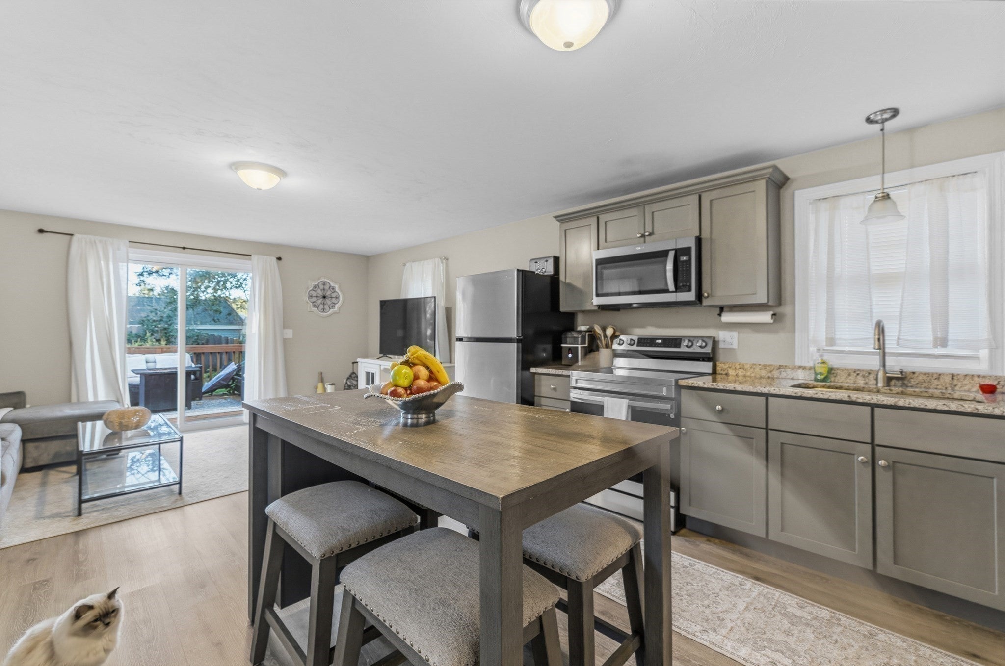 102 Jerome St, Berkley, MA, 102 Jerome St, Berkley, MA Photo #12
