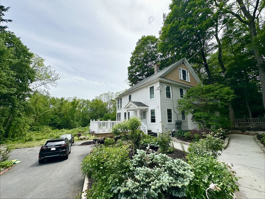 Photo 1 of 42 — 13 Mill St, Lancaster, MA 01523