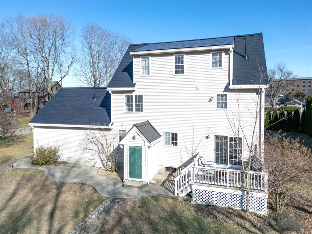 15 Bacon St.