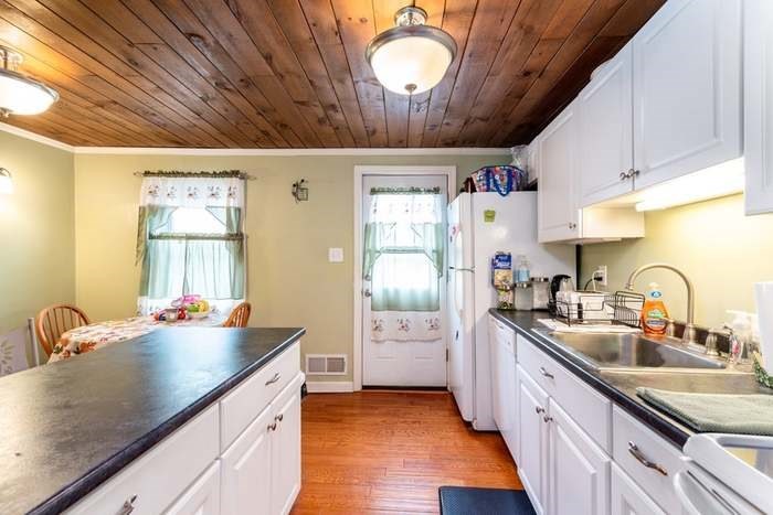 57 Marietta Ave 1