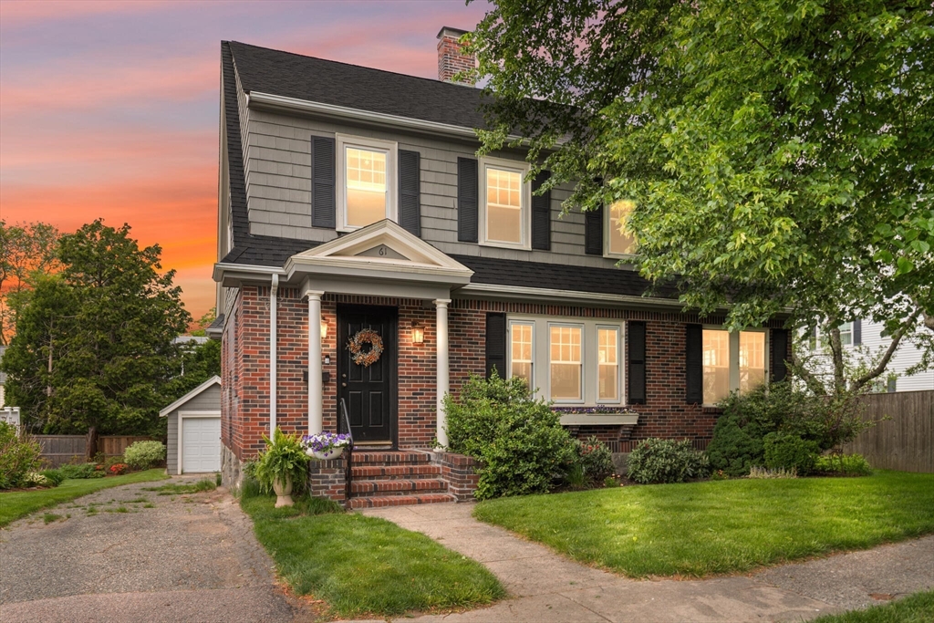 61 Howitt Rd