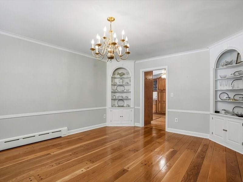 189 Holden St