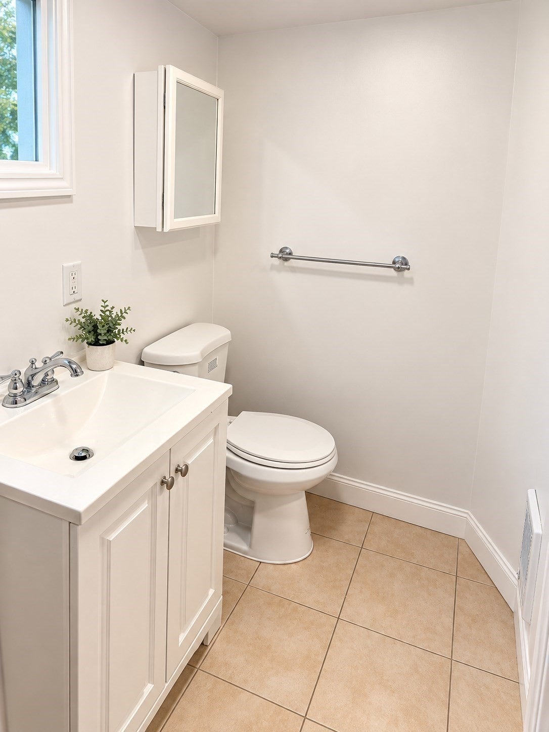 17 Vestry St #1, Beverly, MA, 17 Vestry St #1, Beverly, MA Photo #7
