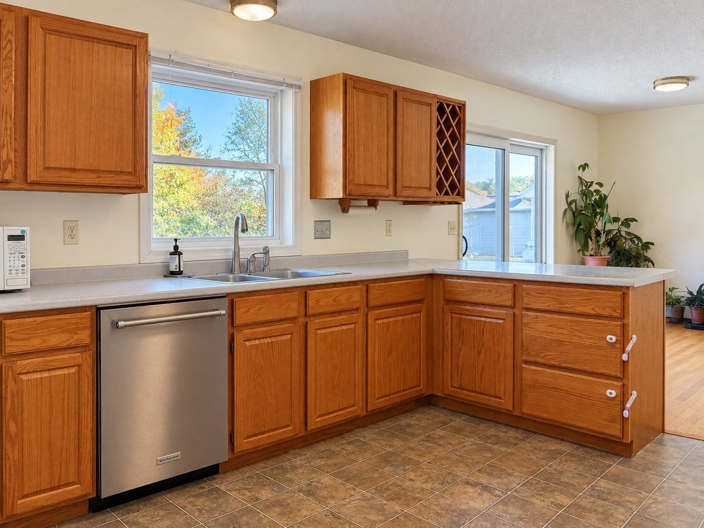 9 Sarah Ln, Belchertown, MA Photo #8