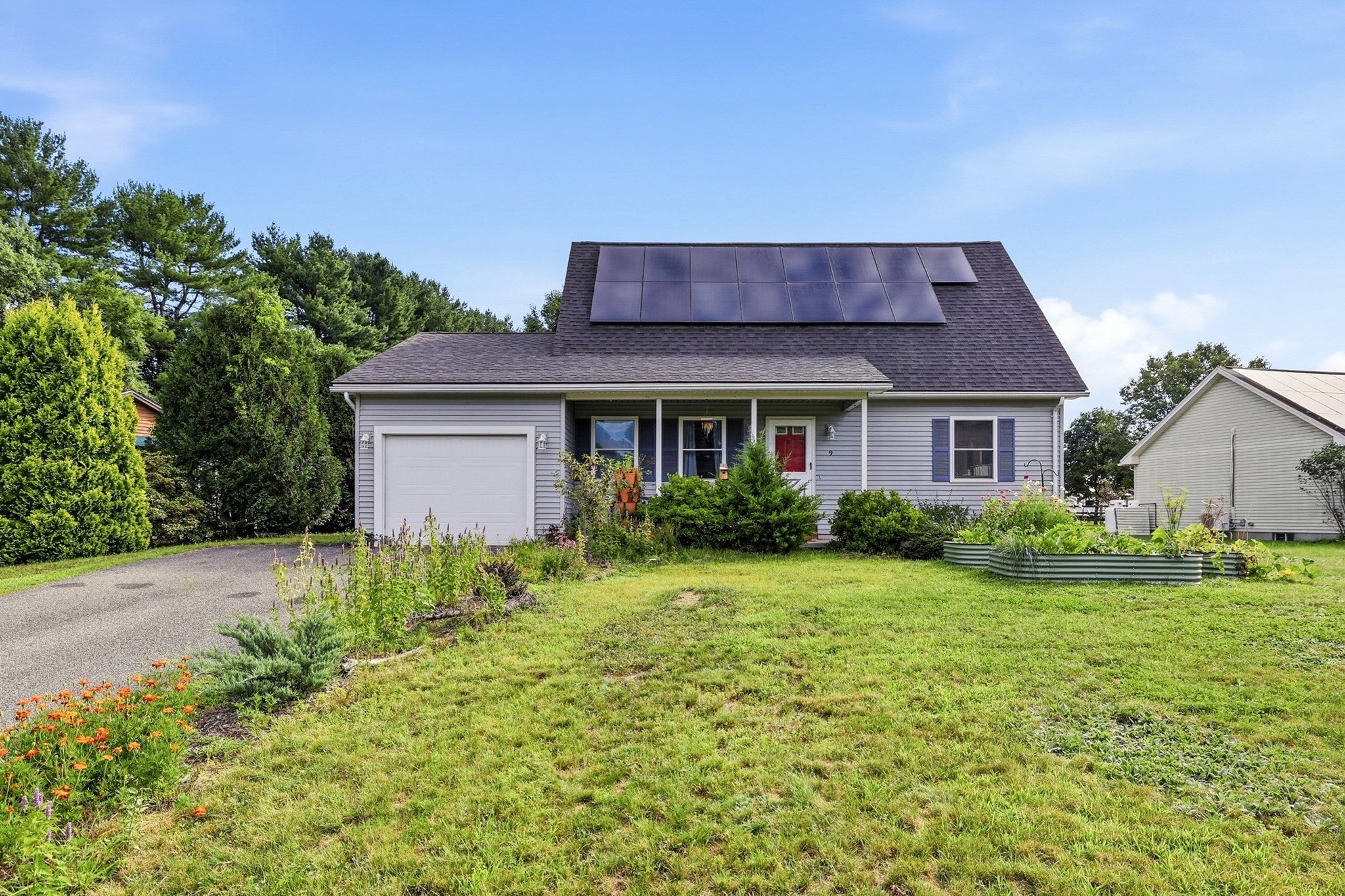 9 Sarah Ln, Belchertown, MA Photo #1