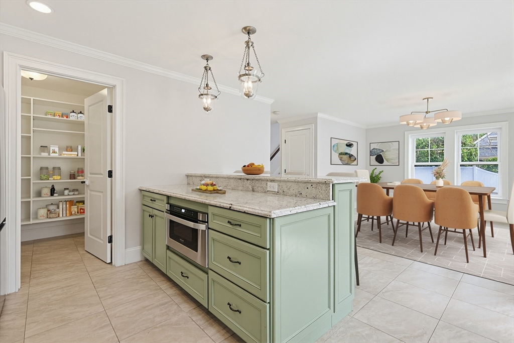 1362 Great Plain Ave #1, Needham, MA Photo #8