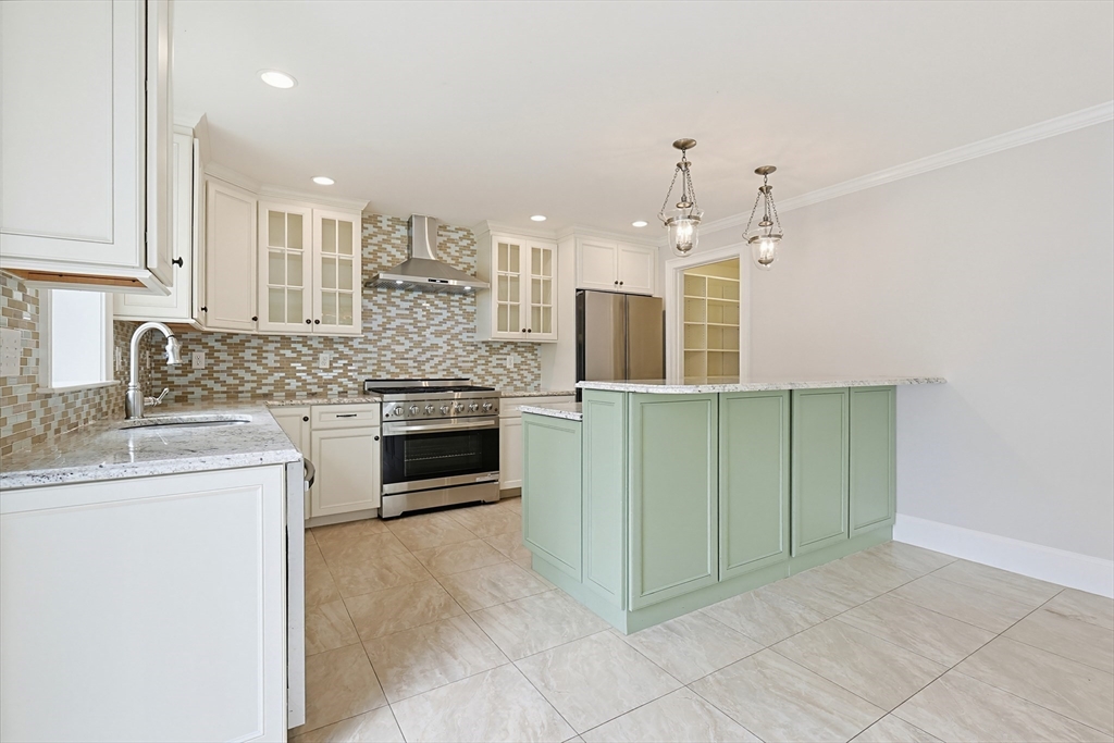 1362 Great Plain Ave #1, Needham, MA Photo #9