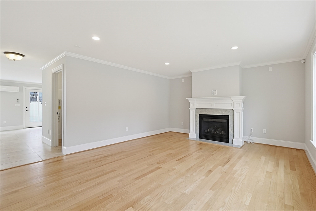 1362 Great Plain Ave #1, Needham, MA Photo #3