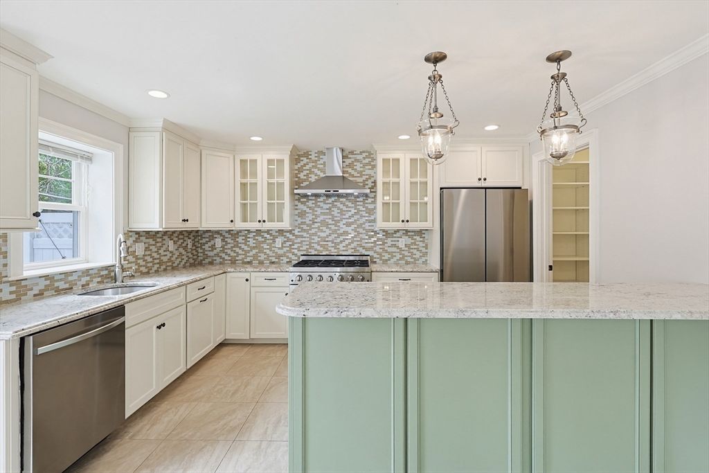 1362 Great Plain Ave #1, Needham, MA Photo #7