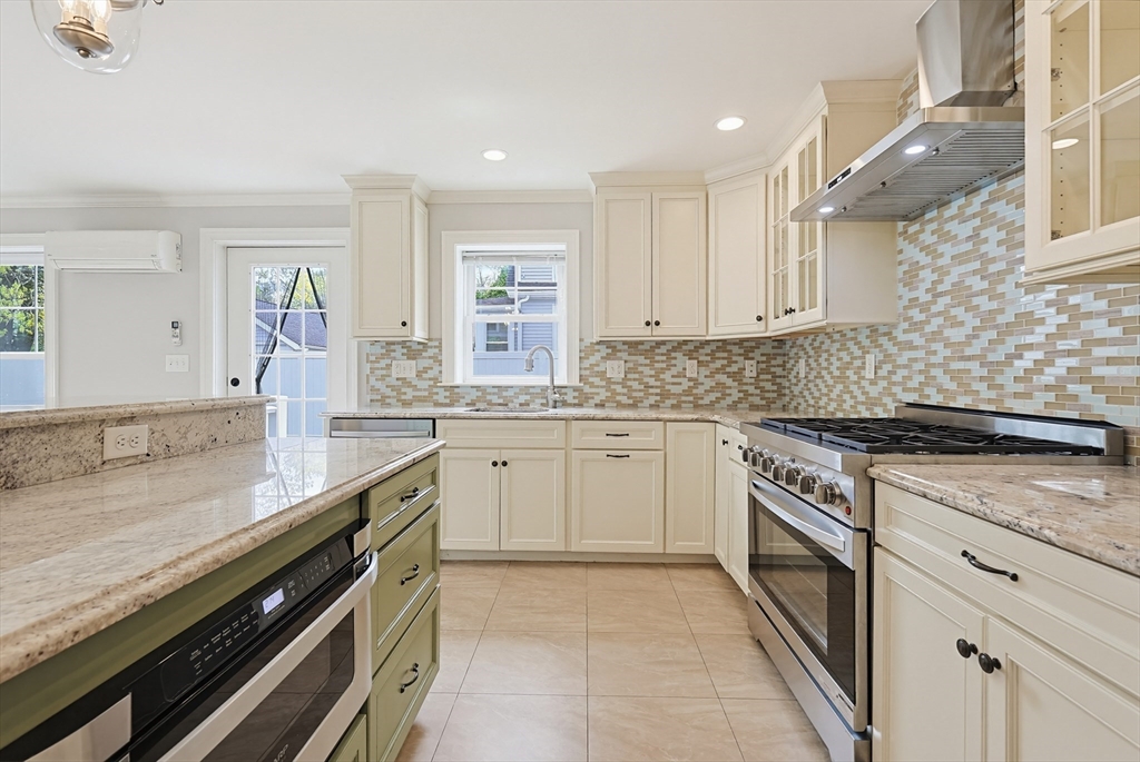1362 Great Plain Ave #1, Needham, MA Photo #10