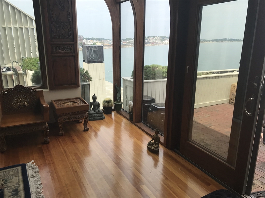 35 Oceanside Drive 35