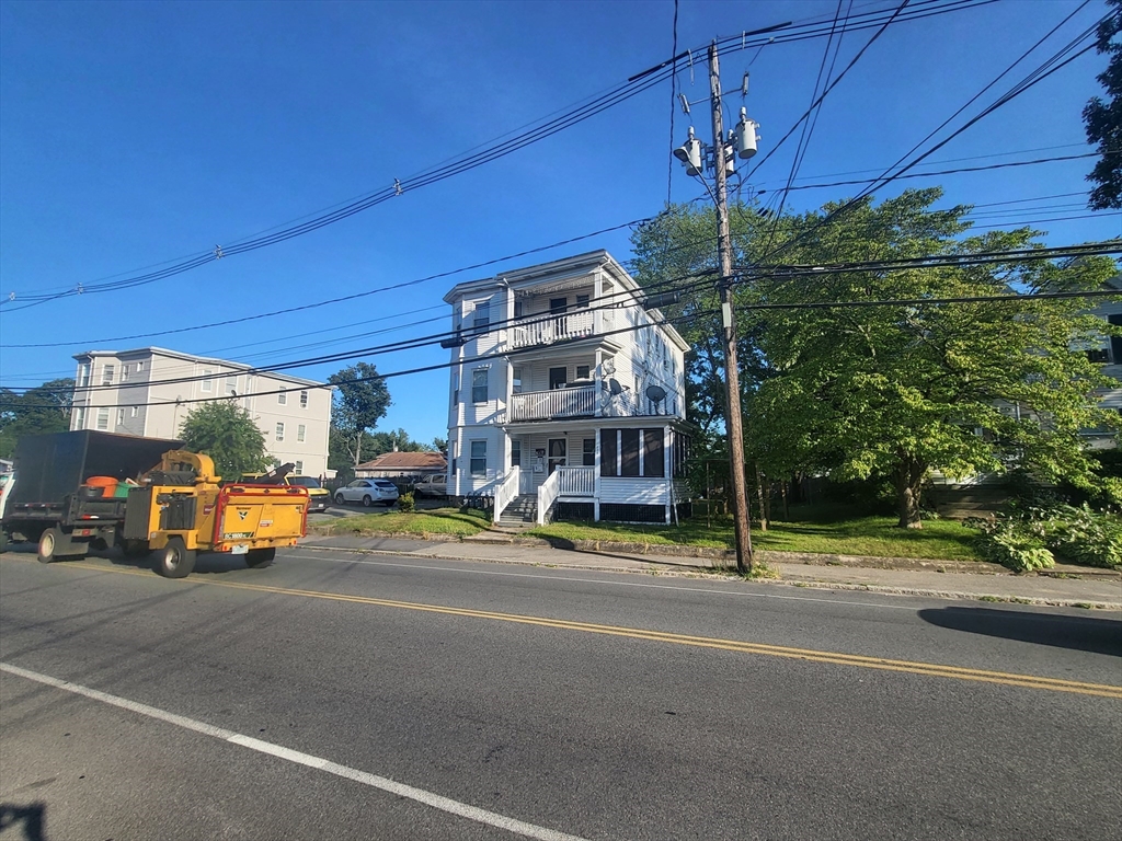 228 Forest Ave